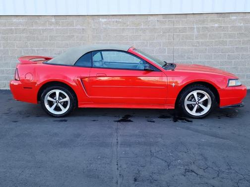 2001 Ford Mustang Base