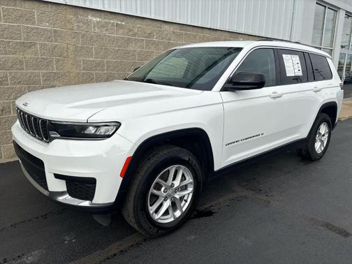 2022 Jeep Grand Cherokee L Laredo
