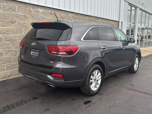 Platinum Graphite 2019 Kia Sorento LX