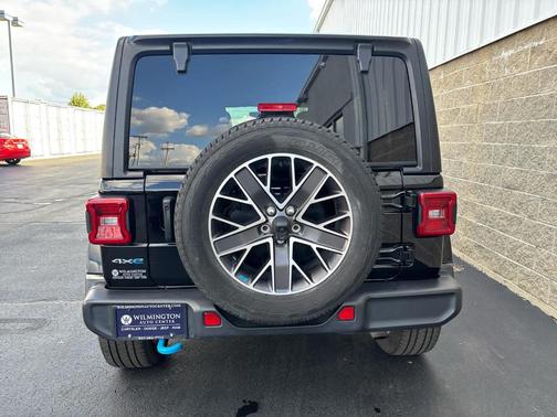2023 Jeep Wrangler 4xe Sahara