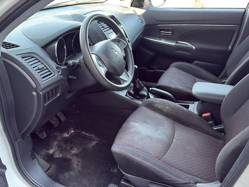 2019 Mitsubishi Outlander Sport ES