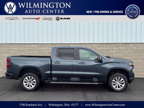 Shadow Gray Metallic 2020 Chevrolet Silverado 1500 RST