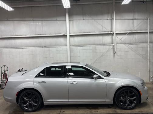 2023 Chrysler 300 S