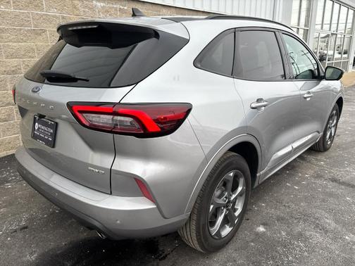 2023 Ford Escape ST-Line Select
