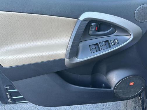 2010 Toyota RAV4 Limited