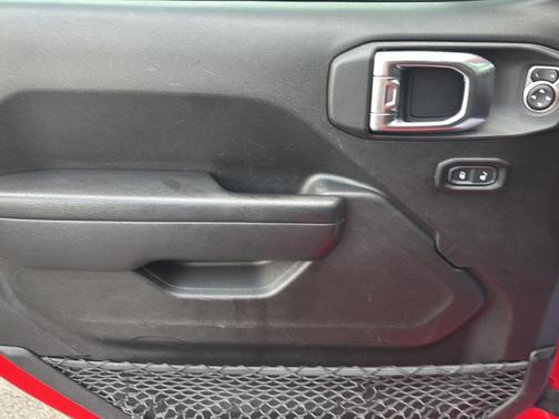 Firecracker Red Clearcoat 2023 Jeep Gladiator Sport