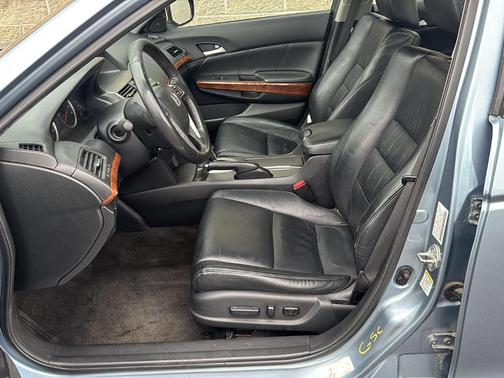 Celestial Blue Metallic 2011 Honda Accord EX-L