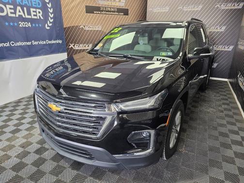 2022 Chevrolet Traverse LT Cloth