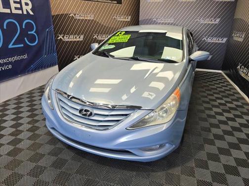 2013 Hyundai SONATA GLS