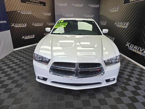 2014 Dodge Charger SXT