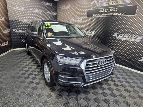 2019 Audi Q7 45 Premium Plus