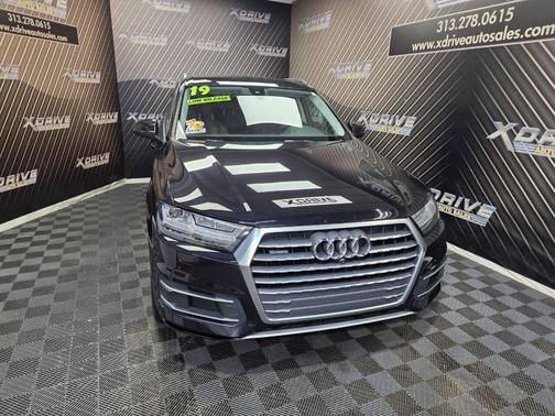 2019 Audi Q7 45 Premium Plus