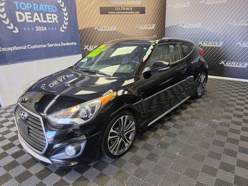 Ultra Black 2016 Hyundai Veloster Turbo