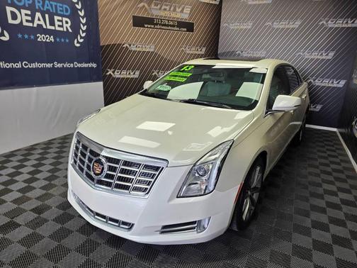 Silver Coast Metallic 2013 Cadillac XTS Luxury