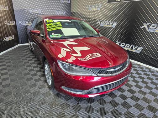 2016 Chrysler 200 Limited