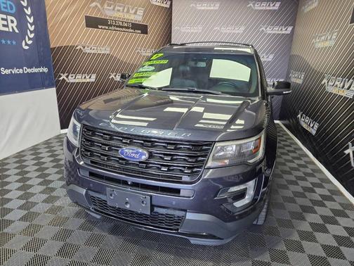 2017 Ford Explorer sport