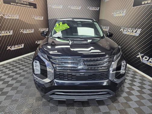 2022 Mitsubishi Outlander ES 2.5 2WD