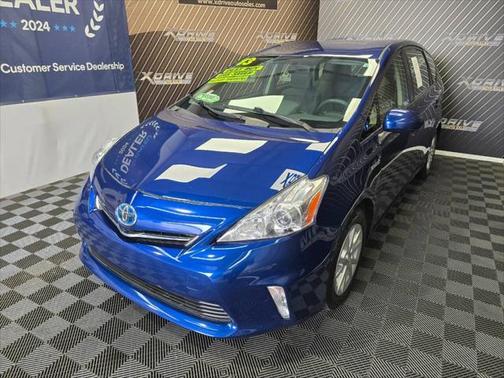 2013 Toyota Prius v Three