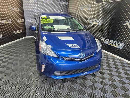 2013 Toyota Prius v Three