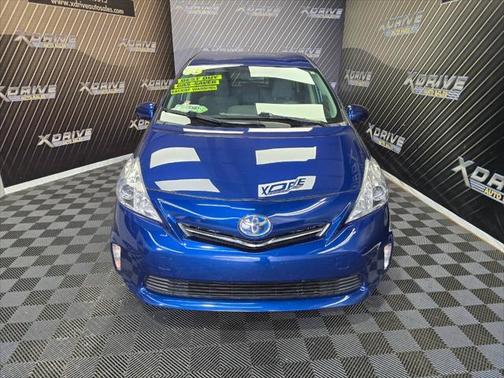 2013 Toyota Prius v Three