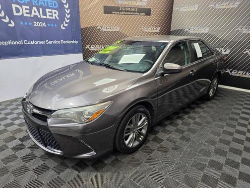 2015 Toyota Camry SE