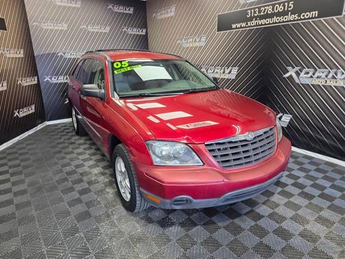 2005 Chrysler Pacifica Base
