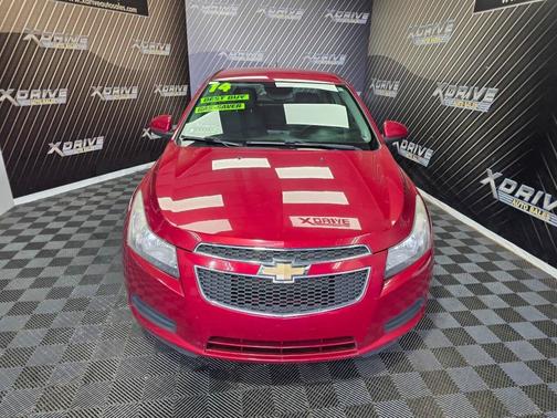 Red 2014 Chevrolet Cruze 1LT