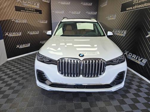 2021 BMW X7 xDrive40i
