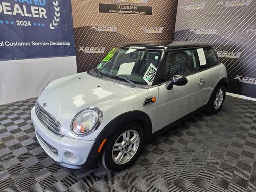 2013 MINI Hardtop Cooper
