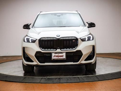 2025 BMW X1 M35i