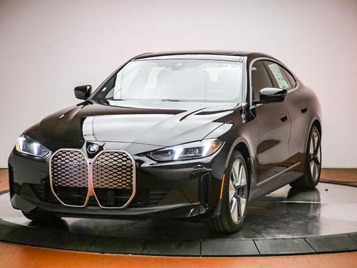Jet Black 2026 BMW i4 Gran Coupe xDrive40