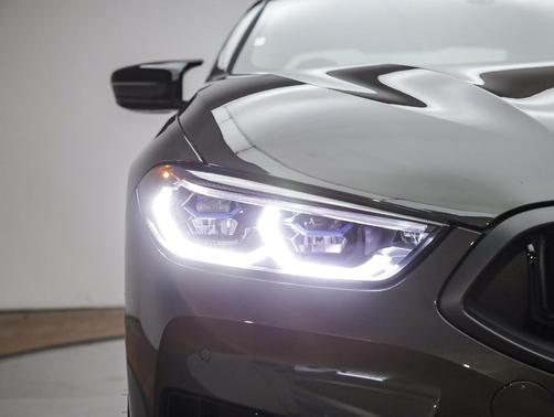 2026 BMW M850 i xDrive