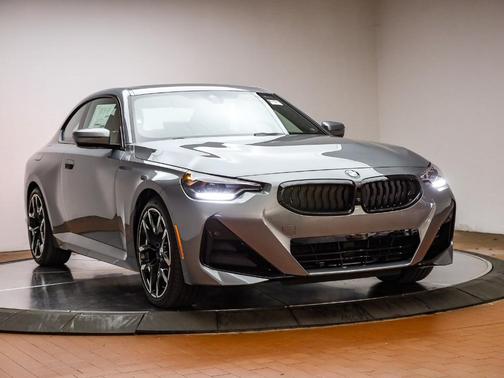 2026 BMW 230 i xDrive