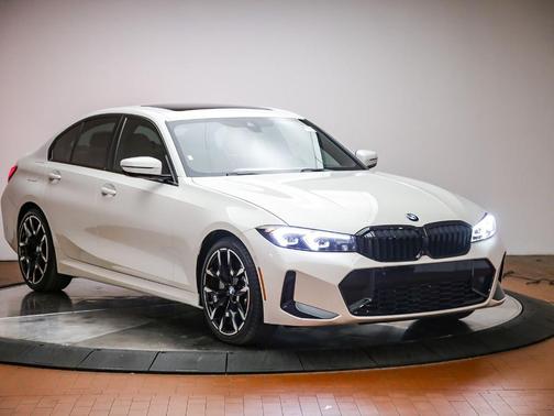 Alpine White 2026 BMW 330 i NA