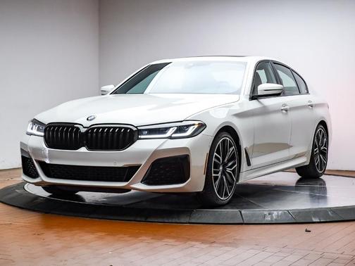 2023 BMW 530 i