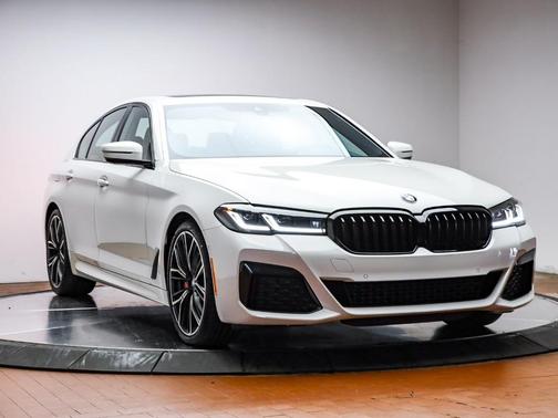 2023 BMW 530 i