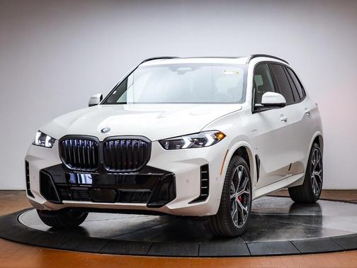 Alpine White 2026 BMW X5 PHEV xDrive50e