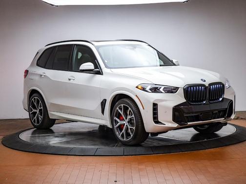 Alpine White 2026 BMW X5 PHEV xDrive50e