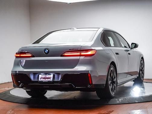 2026 BMW i7 EDrive50