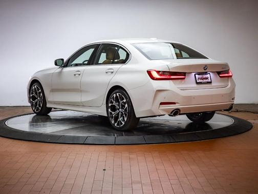 Alpine White 2025 BMW 330 i