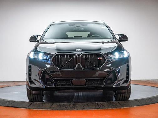 2026 BMW X6 M60i