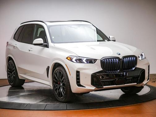 Alpine White 2026 BMW X5 sDrive40i
