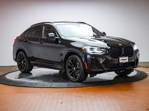 Black Sapphire Metallic 2025 BMW X4 xDrive30i