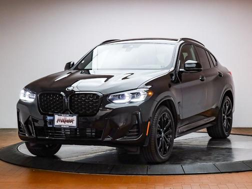 Black Sapphire Metallic 2025 BMW X4 xDrive30i