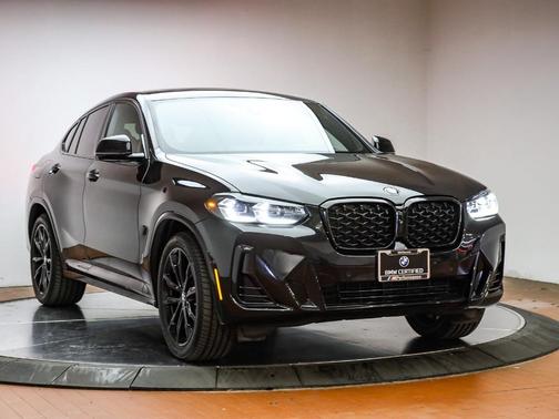 2023 BMW X4 xDrive30i