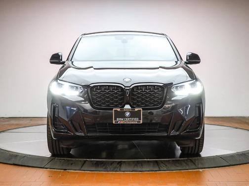 2023 BMW X4 xDrive30i