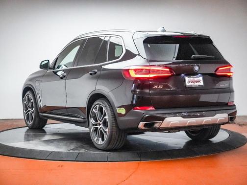 2023 BMW X5 PHEV xDrive45e