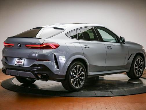 C4P 2027 BMW X6 xDrive40i