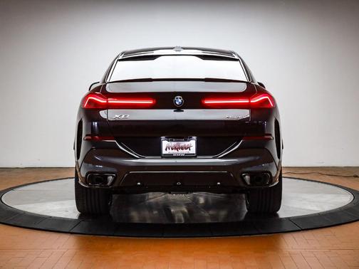 2026 BMW X6 xDrive40i