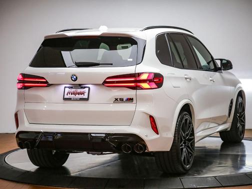 Alpine White 2026 BMW X5 M Competition